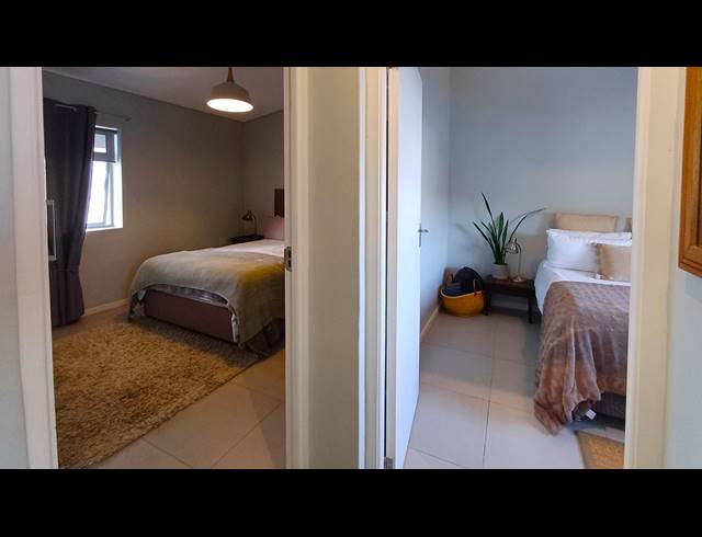 M² LODGE FOR SALE IN KLEINMOND CENTRAL